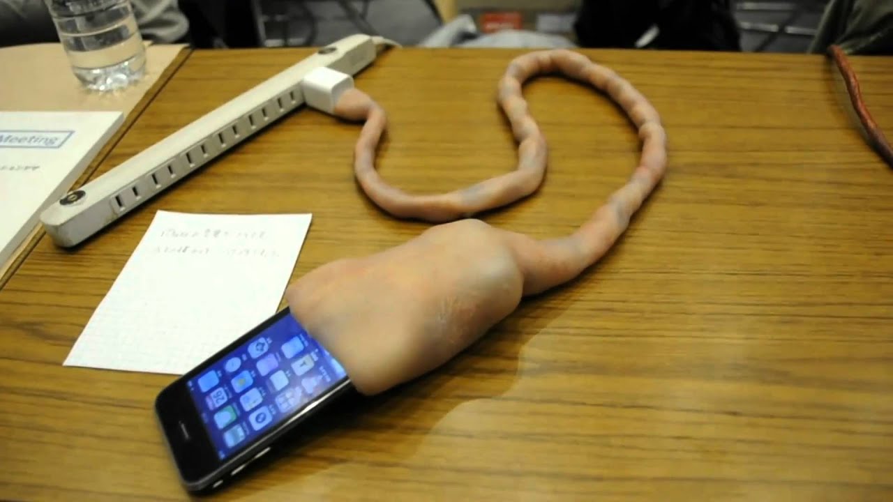 Cable de carga para tu teléfono móvil con forma de cordón umbilical